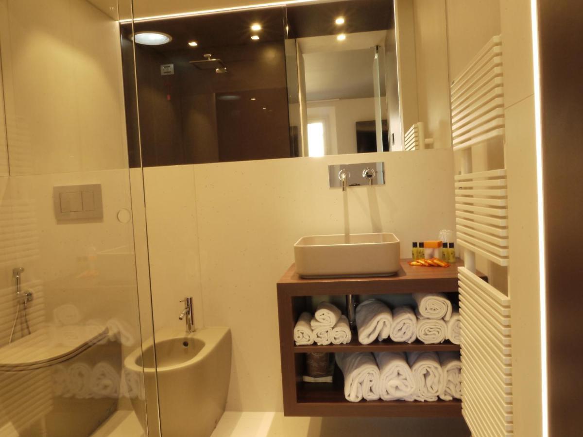Rb Del Teatro&Apartaments Imola Exterior photo